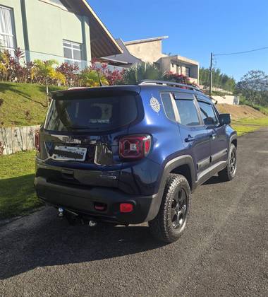 JEEP RENEGADE 2.0 16V TURBO DIESEL TRAILHAWK 4P 4X4 AUTOMÁTICO JEEP RENEGADE 2.0 16V TURBO DIESEL TRAILHAWK 4P 4X4 AUTOMÁTICO